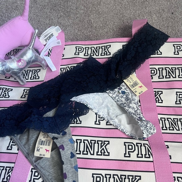 Pink thong Set - Picture 2 of 2